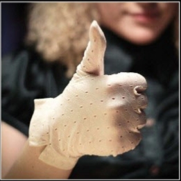 Hand gesture for Innocent Player or Civilian (Thumbs Up)